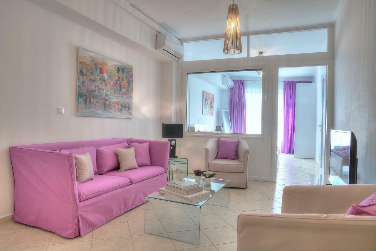 Downtown Glyfada Smart Apartment Athena Bagian luar foto