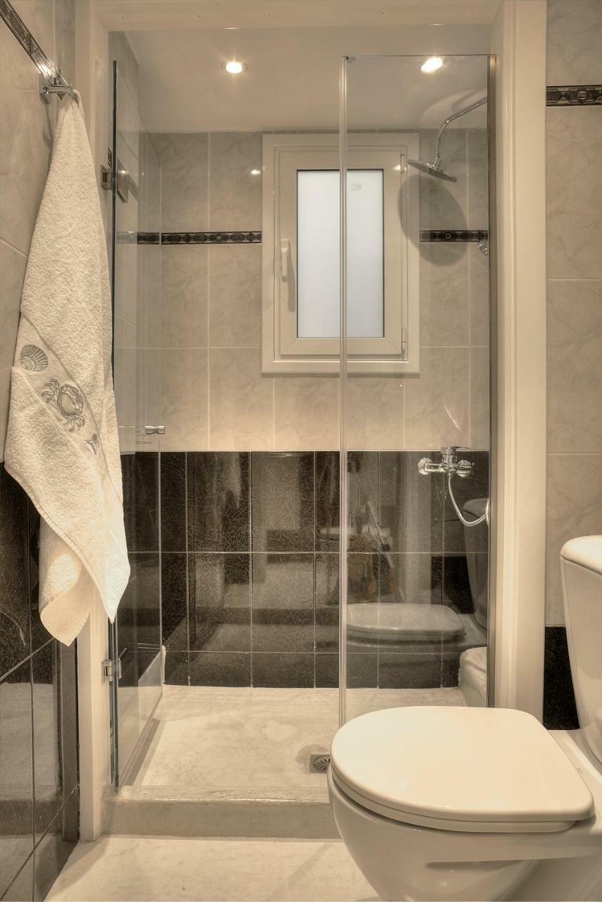 Downtown Glyfada Smart Apartment Athena Bagian luar foto